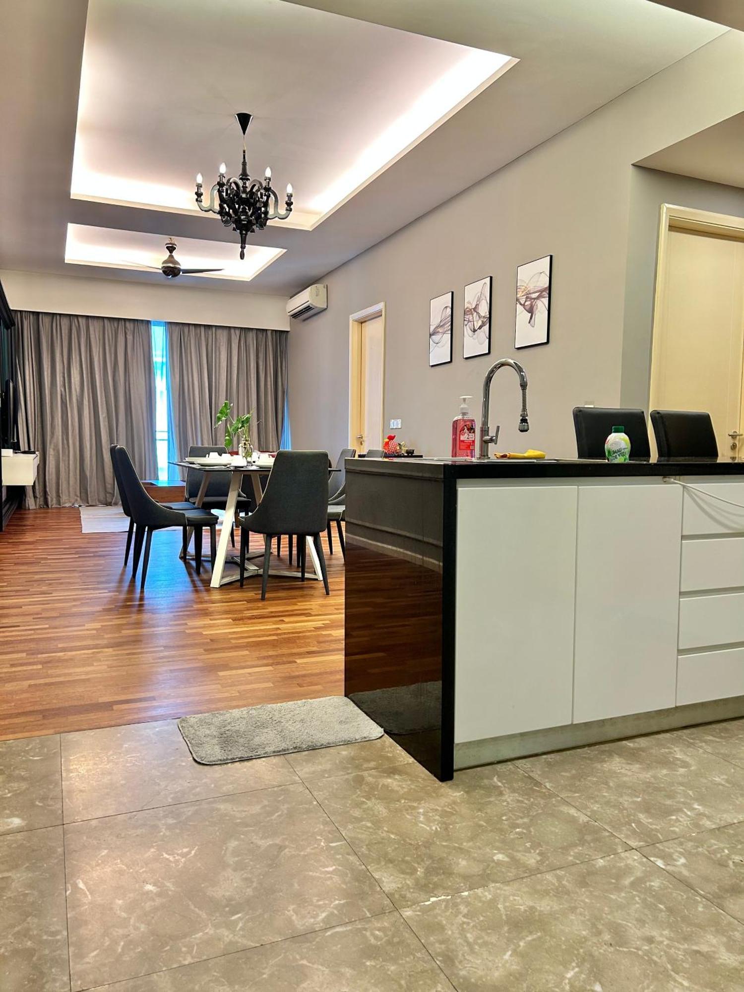 Luxury 3Br Penthouse I The Shore Hotel & Residence I Seaview I Poolview I 6-9Pax 豪华3房顶层公寓 Malacca ภายนอก รูปภาพ
